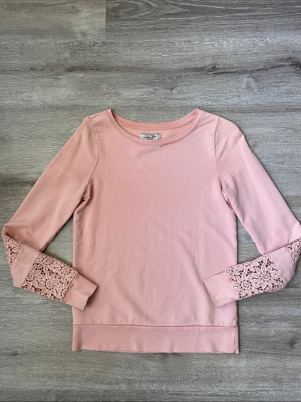 Lucky Lotus lace sleeve sweatshirt size xs